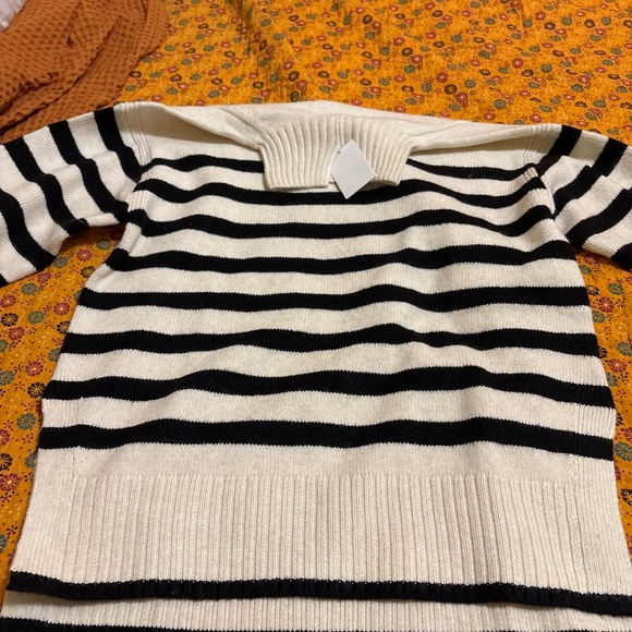 Cozy sweater - Picture 1 of 4